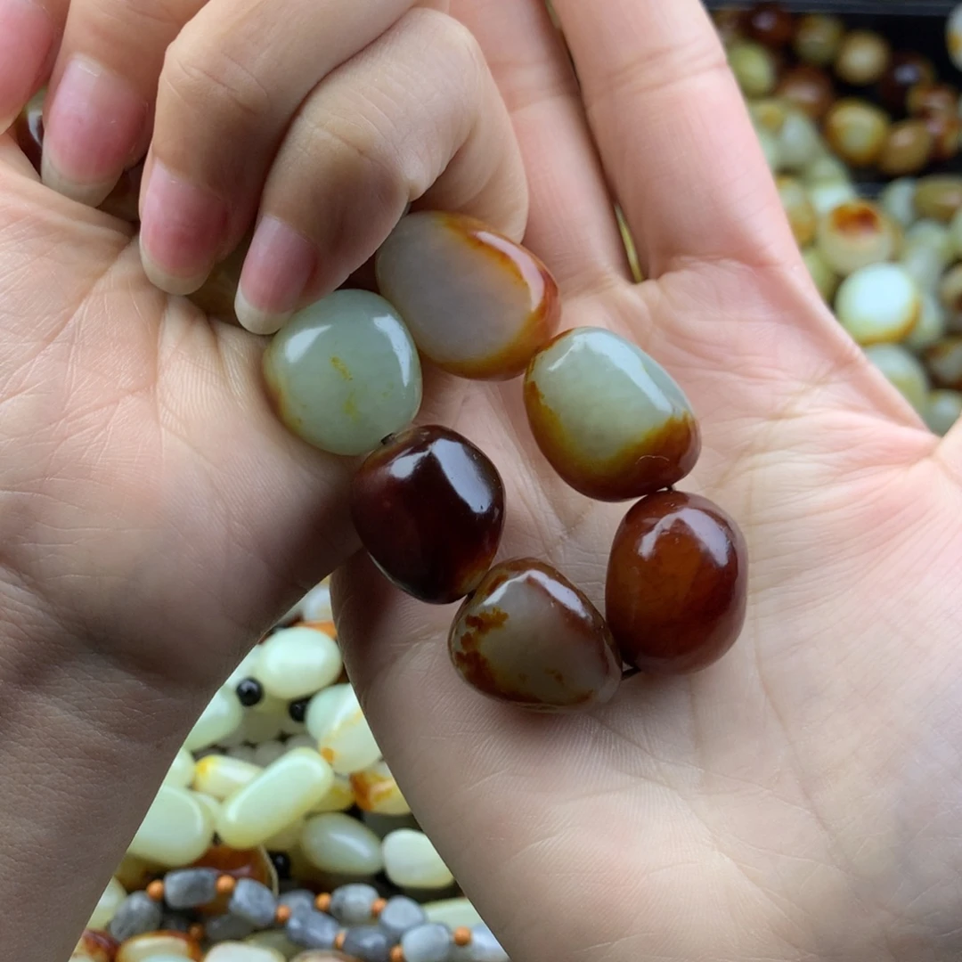 和田玉未镶嵌手链