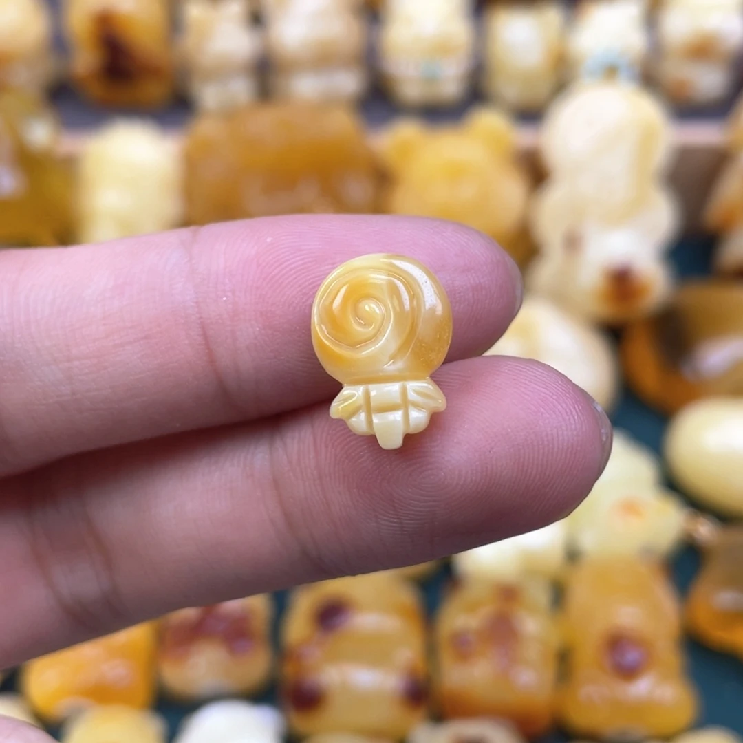 未镶嵌琥珀裸石蜜蜡