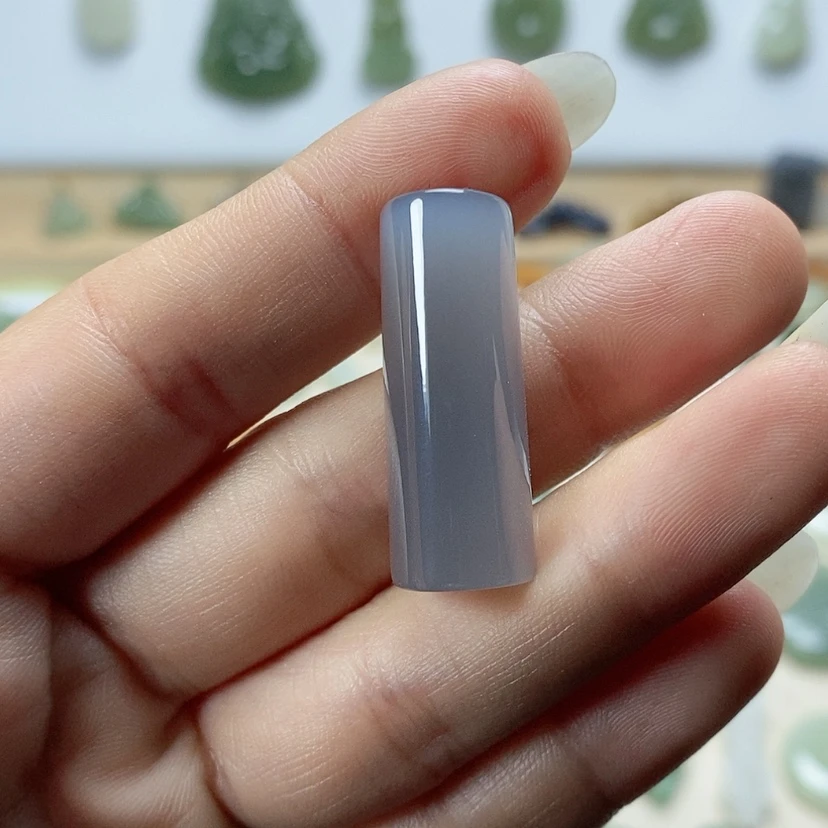 【闪购商品】颈饰未镶嵌和田玉