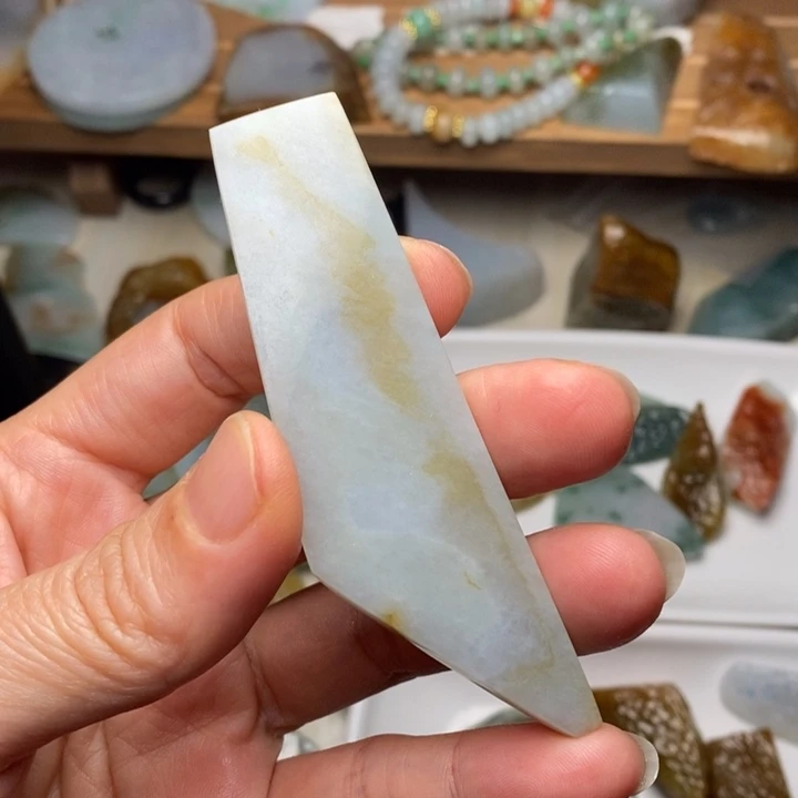 翡翠未镶嵌颈饰天然