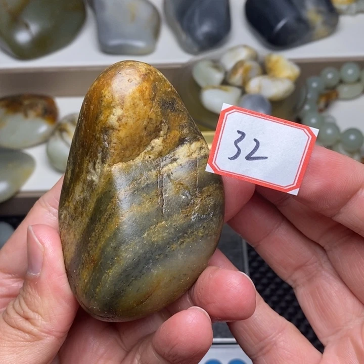 未镶嵌和田玉把件32