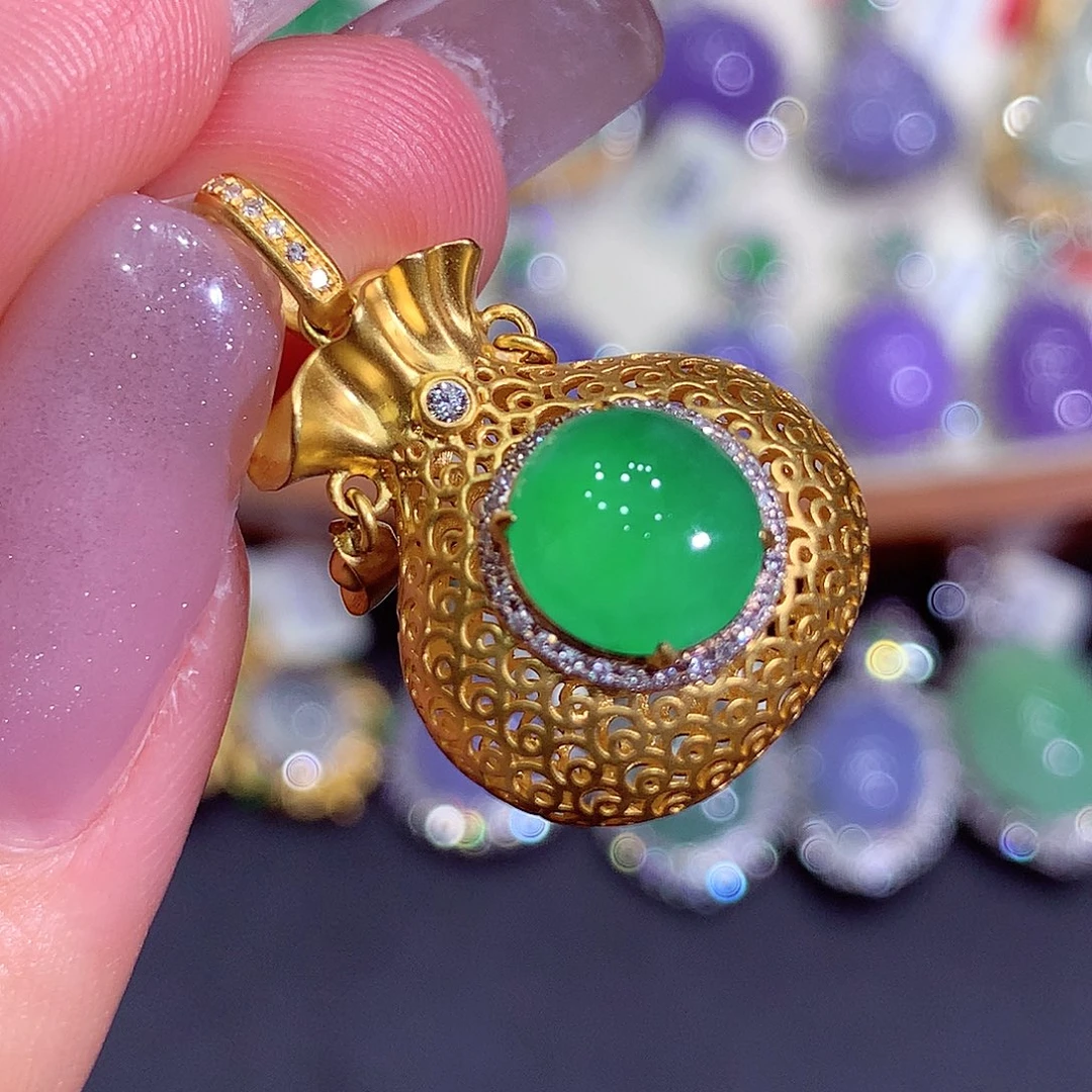 翡翠18K金镶嵌吊坠(不含链)