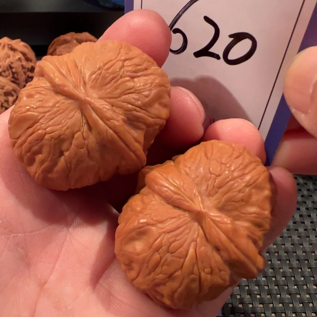 文玩核桃把件全品平谷元宝40尺寸620号