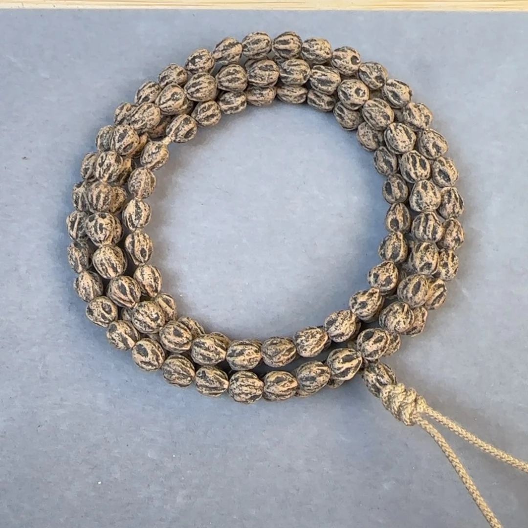 肥***汤柏香籽/百香籽吊坠