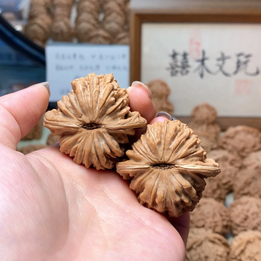 归***初把件文玩核桃1111111111111111