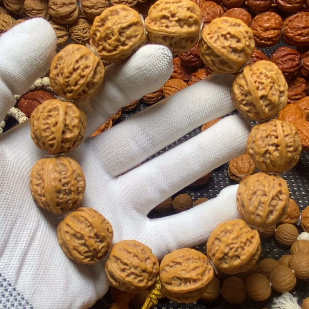 手串文玩核桃黄皮粗粒八棱