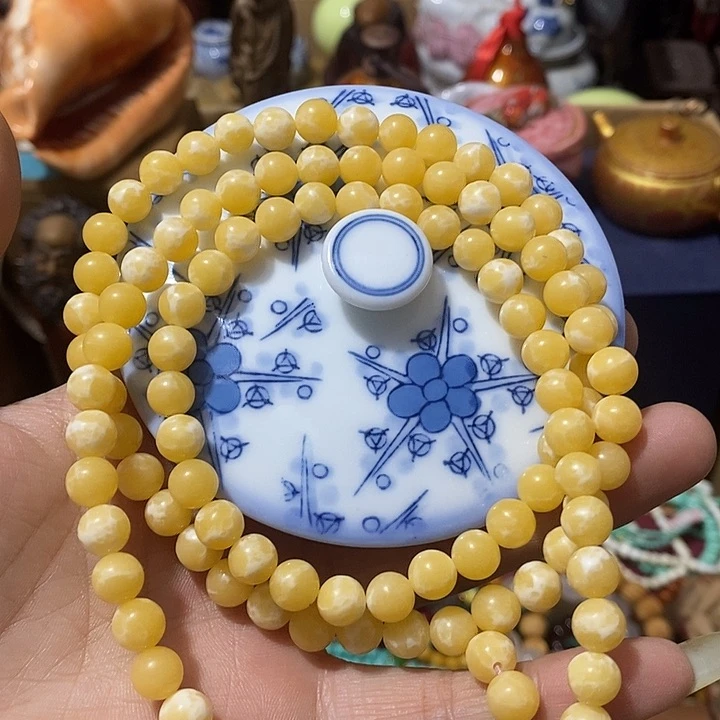 瓷器工艺精湛精细