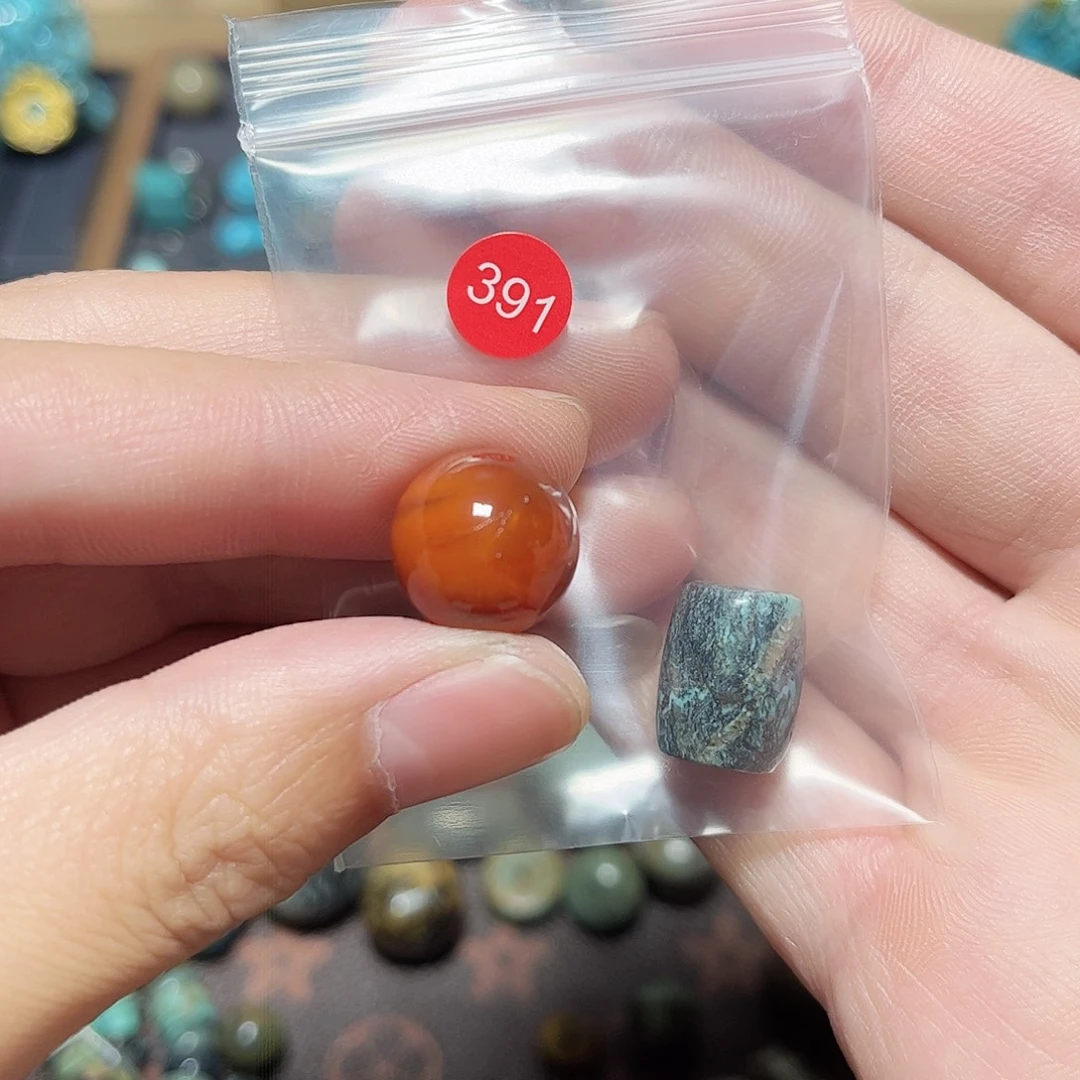 C***.玛瑙/玉髓未镶嵌圆珠桶珠老型手串！！