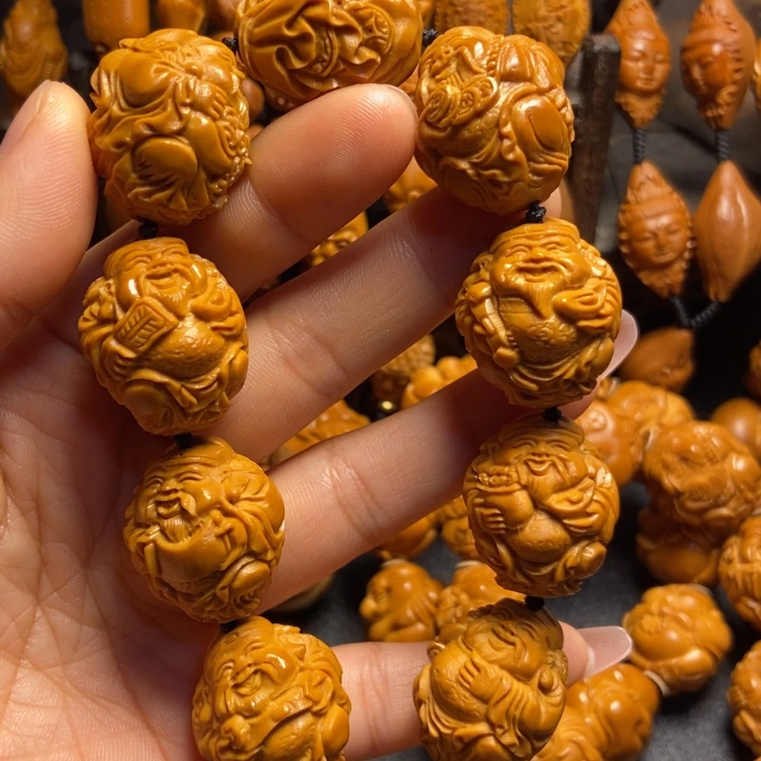 【闪购商品】手串/手链橄榄核龙**伟八方财神