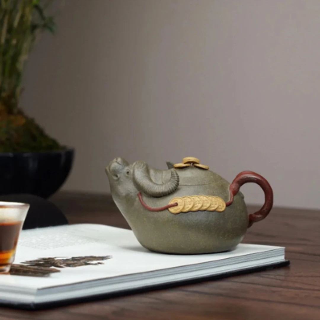全手工瑞牛壶·高温青段泥·容量  230cc