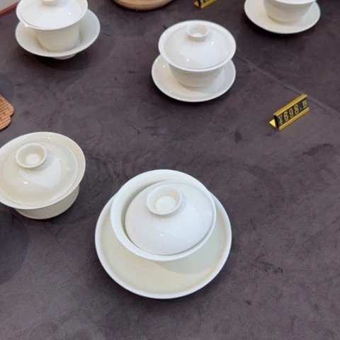 -三才盖碗束口定瓷