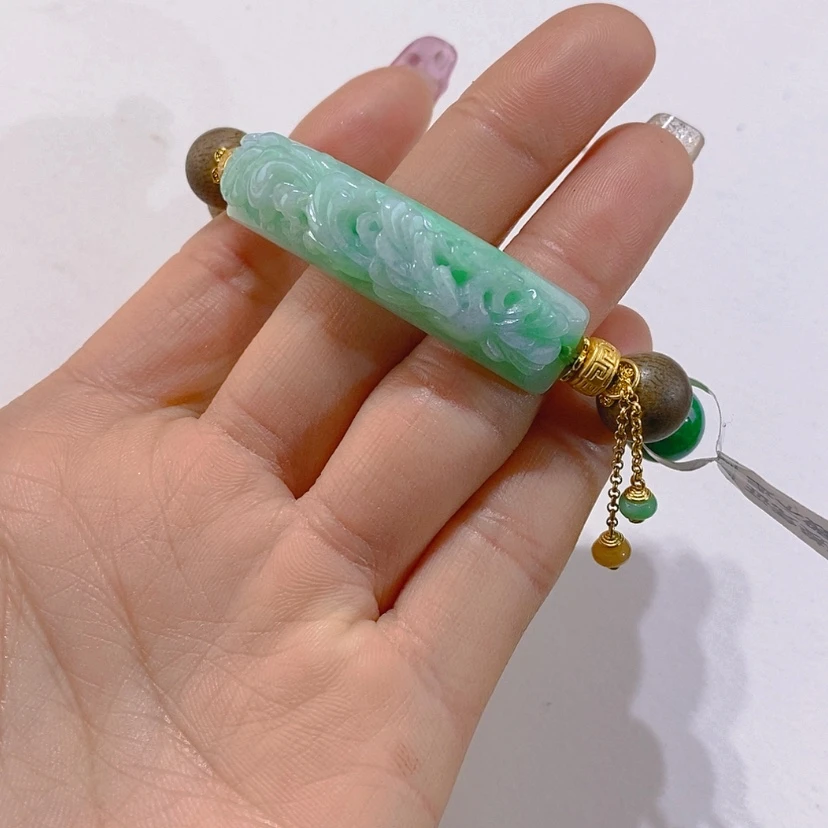 【闪购商品】颈饰未镶嵌翡翠手串