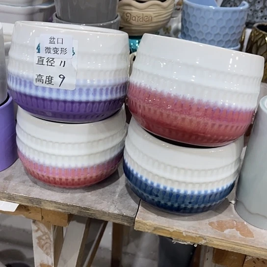 多肉绿植陶瓷花盆9.9包邮，有孔