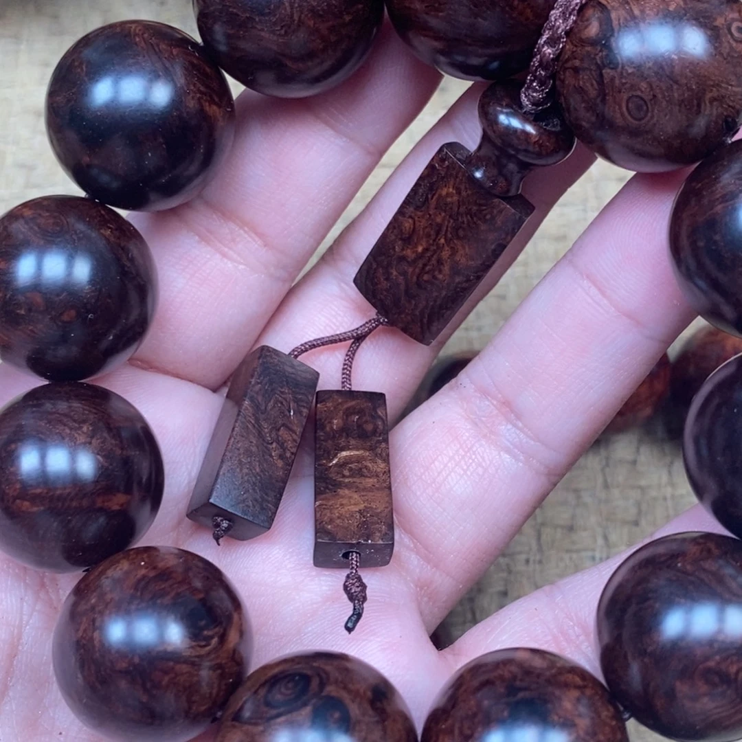 J***n黄花梨/降香黄檀2.0手串