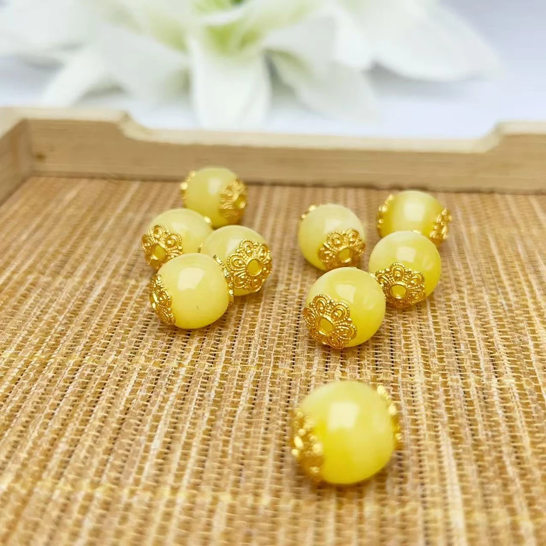 【萌宝饰品】B112白花蜜蜡隔珠路路通带花托DIY约 8.*9mm多样性发一