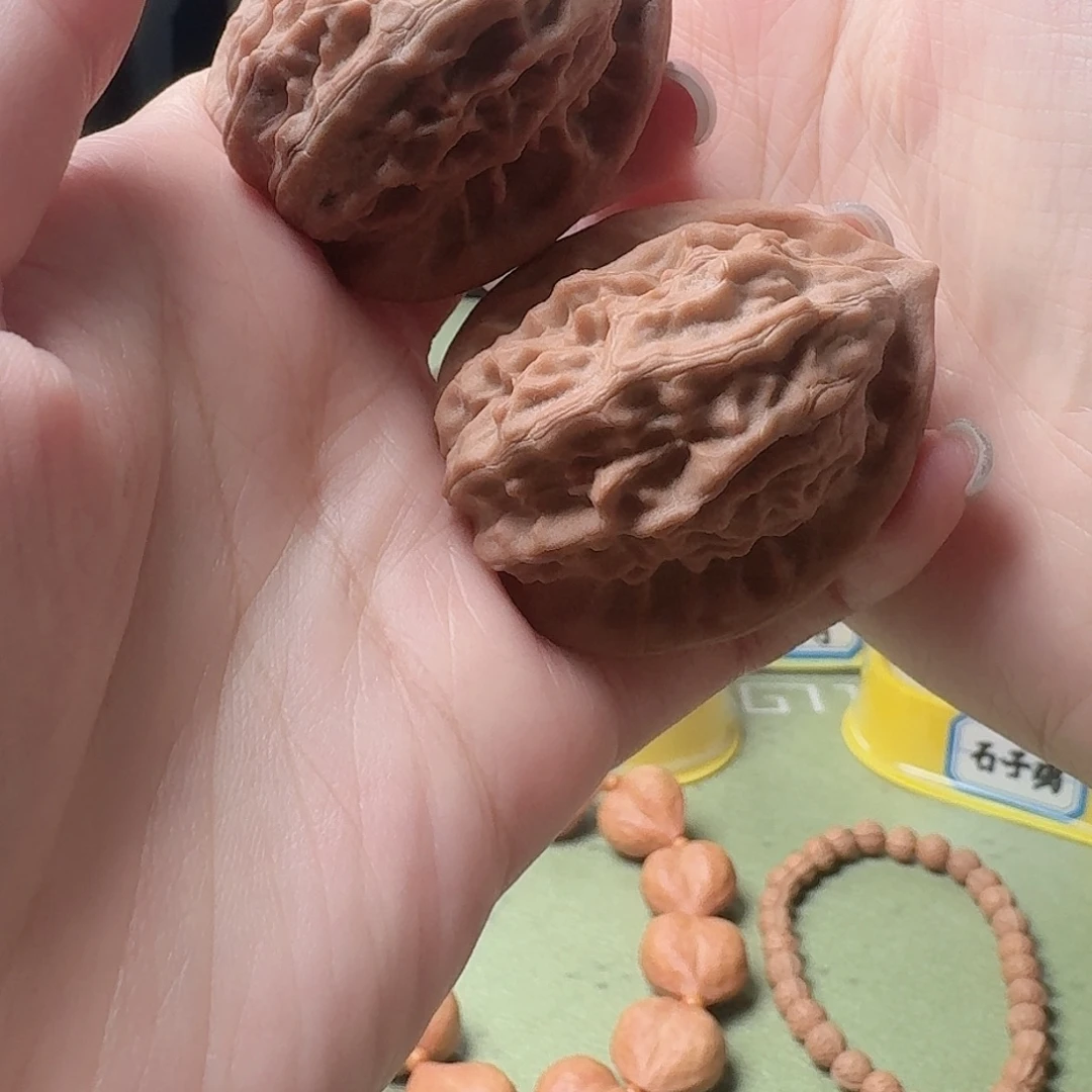 文玩核桃吊坠全品40大红袍