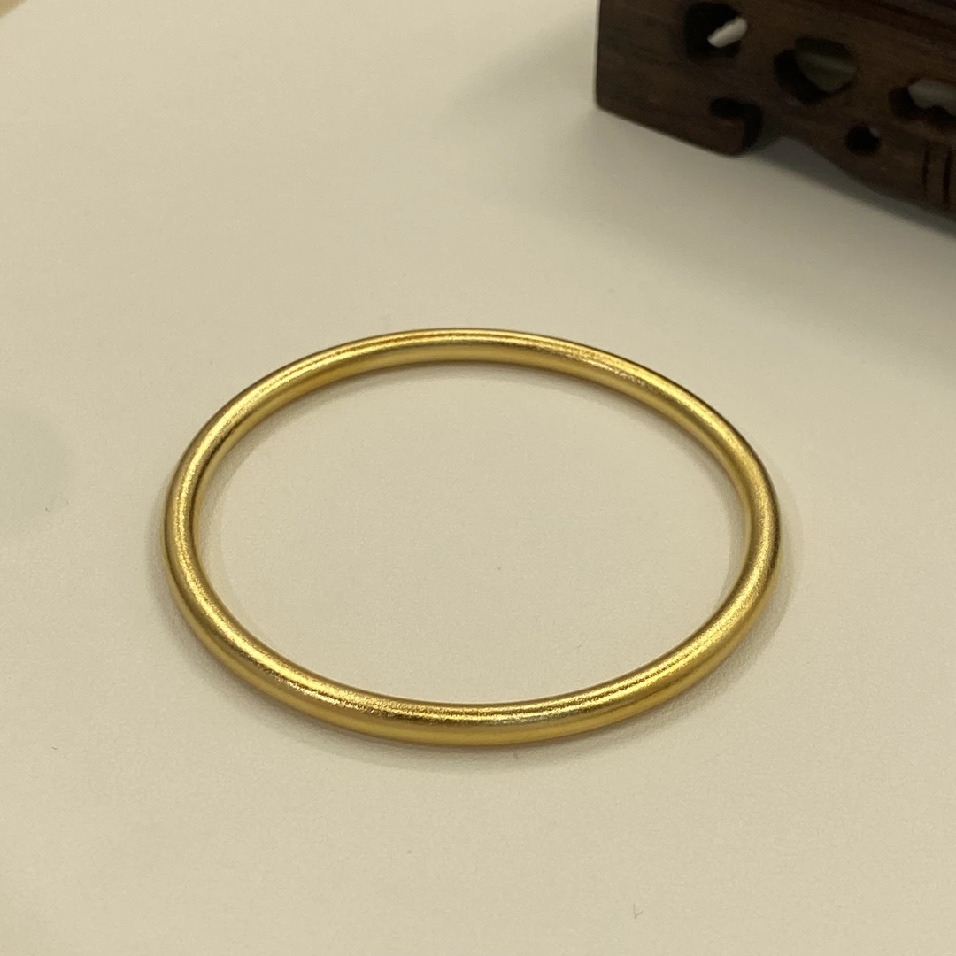 闭口4N素圈手镯  D113