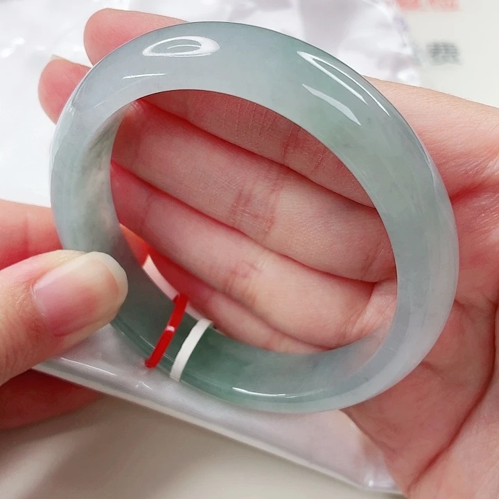 翡翠未镶嵌手镯57圈x529