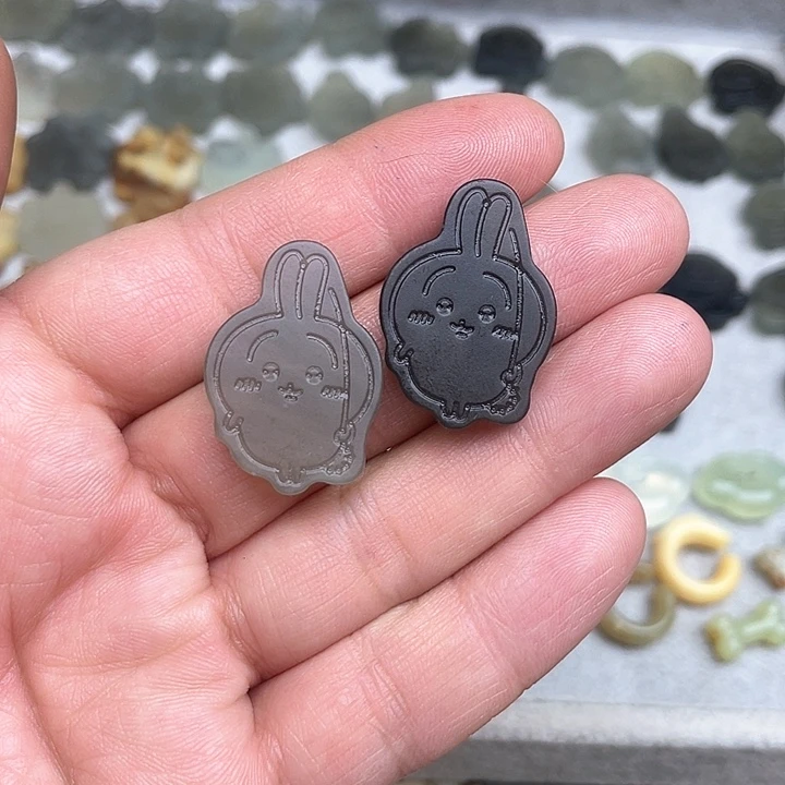 岫玉纯天然岫玉假一赔十未镶嵌