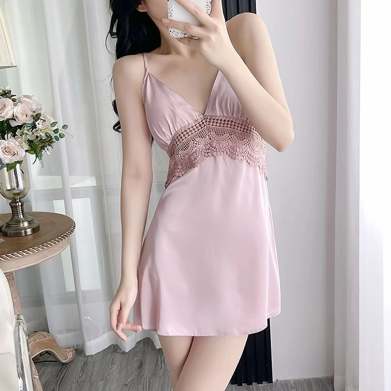 纯欲性感睡裙冰感丝滑吊带裙深V刺绣显瘦露背家居服薄款韩版