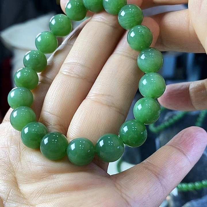 萍***1和田玉未镶嵌手链