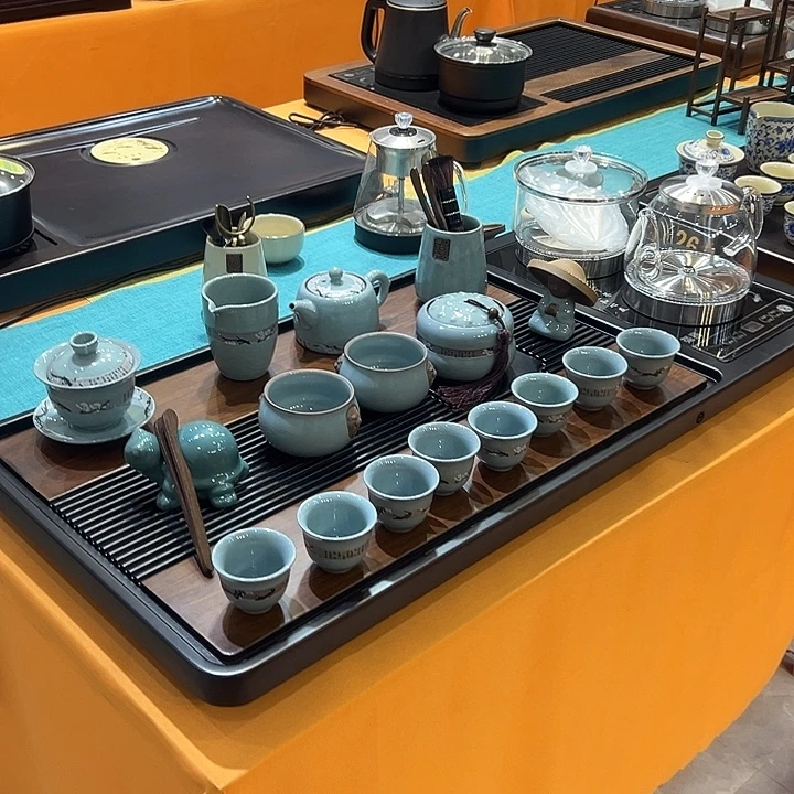 茶具等产品的生产和销售为