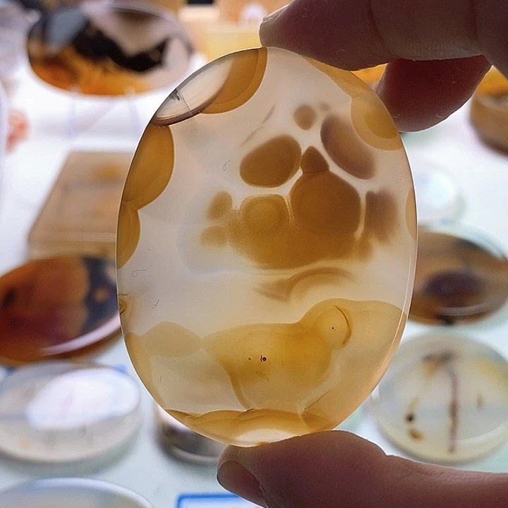 玛瑙/玉髓未镶嵌珠宝半成品