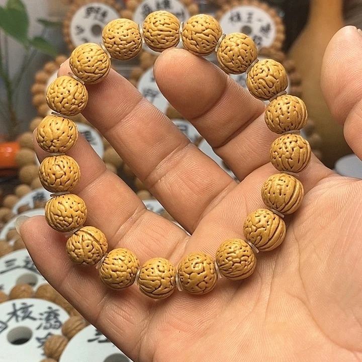 【闪购商品】G**Y桃核手串野生小籽