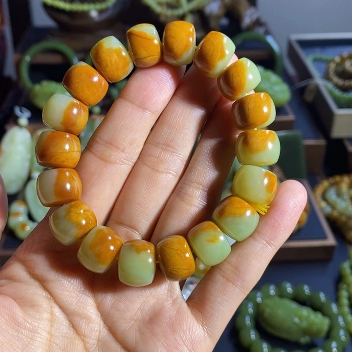 和田玉未镶嵌套链小***头