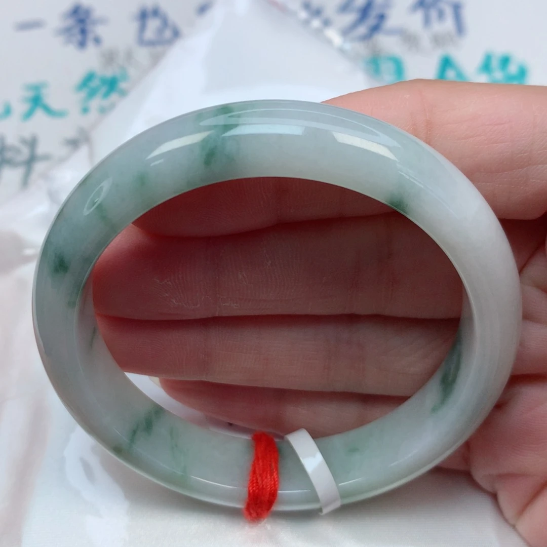 翡翠手镯未镶嵌53.8圈 飘花 高性价比捡漏