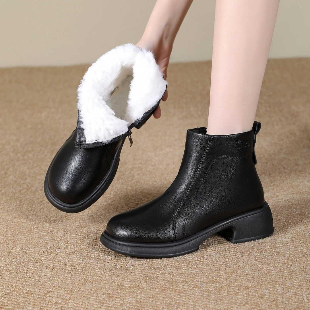 冬季牛皮羊毛时尚保暧靴子软底粗跟厚底保暖圆头舒适百搭妈妈鞋