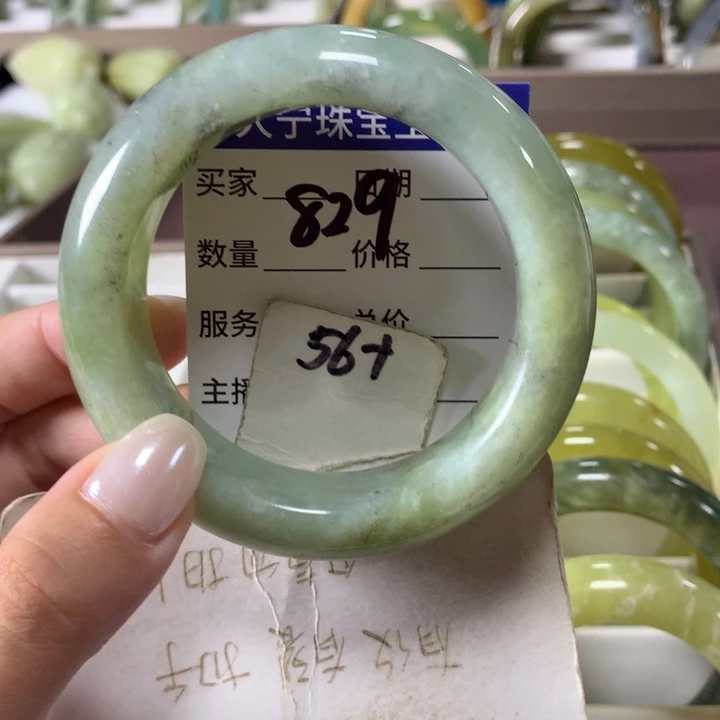 未镶嵌蛇纹石玉手镯829