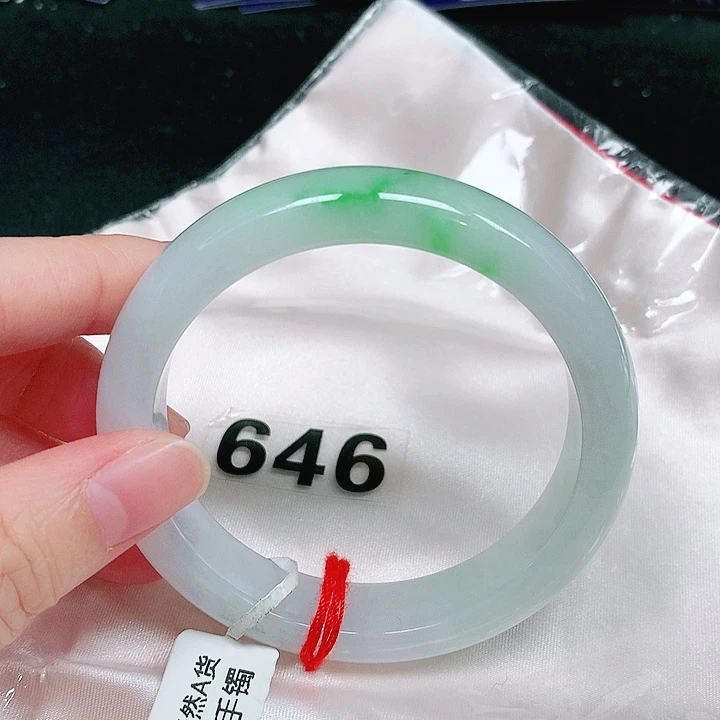 翡翠未镶嵌手镯翡翠手镯未镶嵌