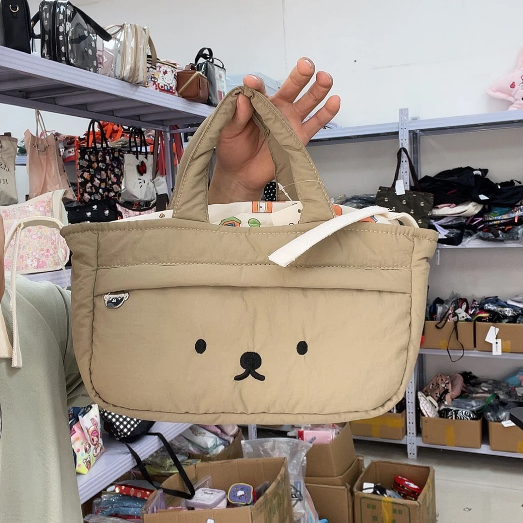 PU化妆包等产品和产品