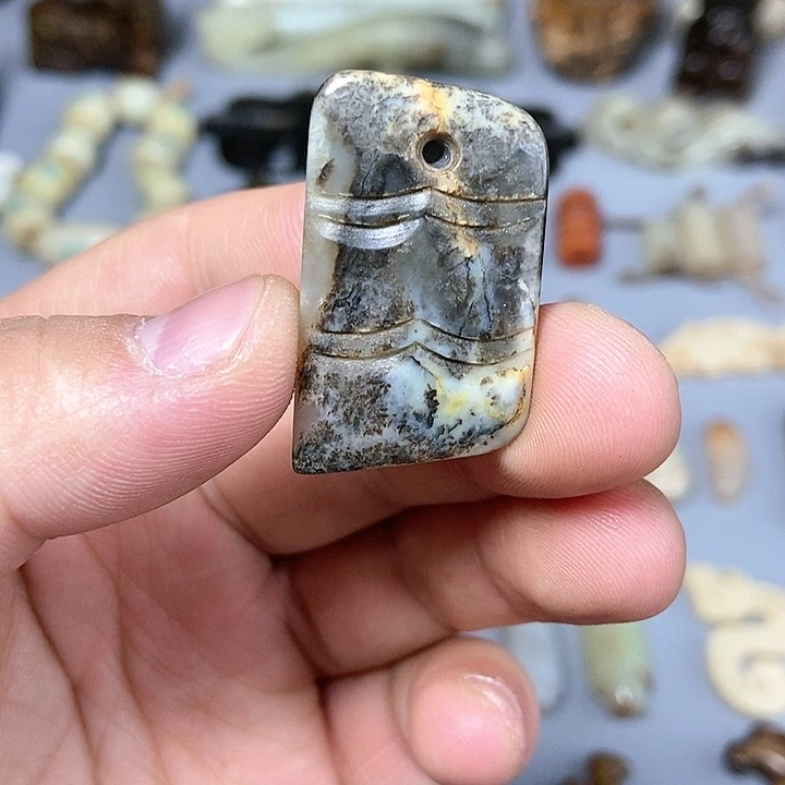 和田玉未镶嵌颈饰41