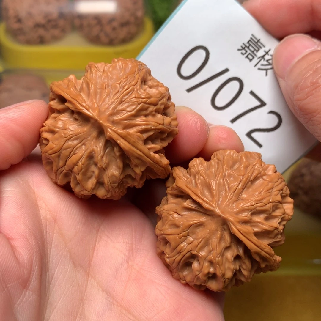 文玩核桃把件肉球苹果38