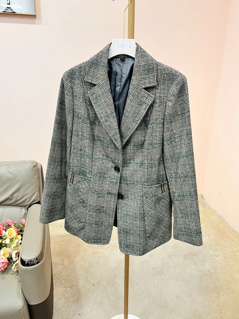 D193春季新款中年妈妈气质中高端秋季西装外套