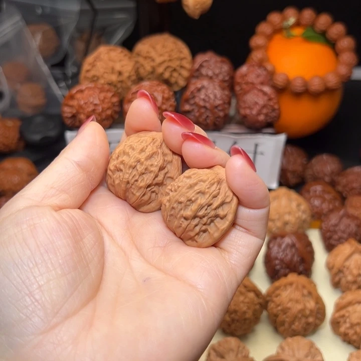 还***在文玩核桃吊坠哥哥哥哥哥哥