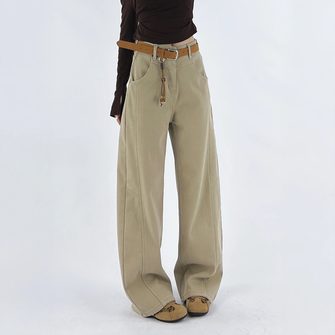 复古卡其色加绒弯刀牛仔裤女2025秋冬新款宽松显瘦百搭阔腿镰刀裤