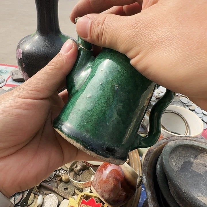 啊***）铜铁合金类陶瓷工艺品