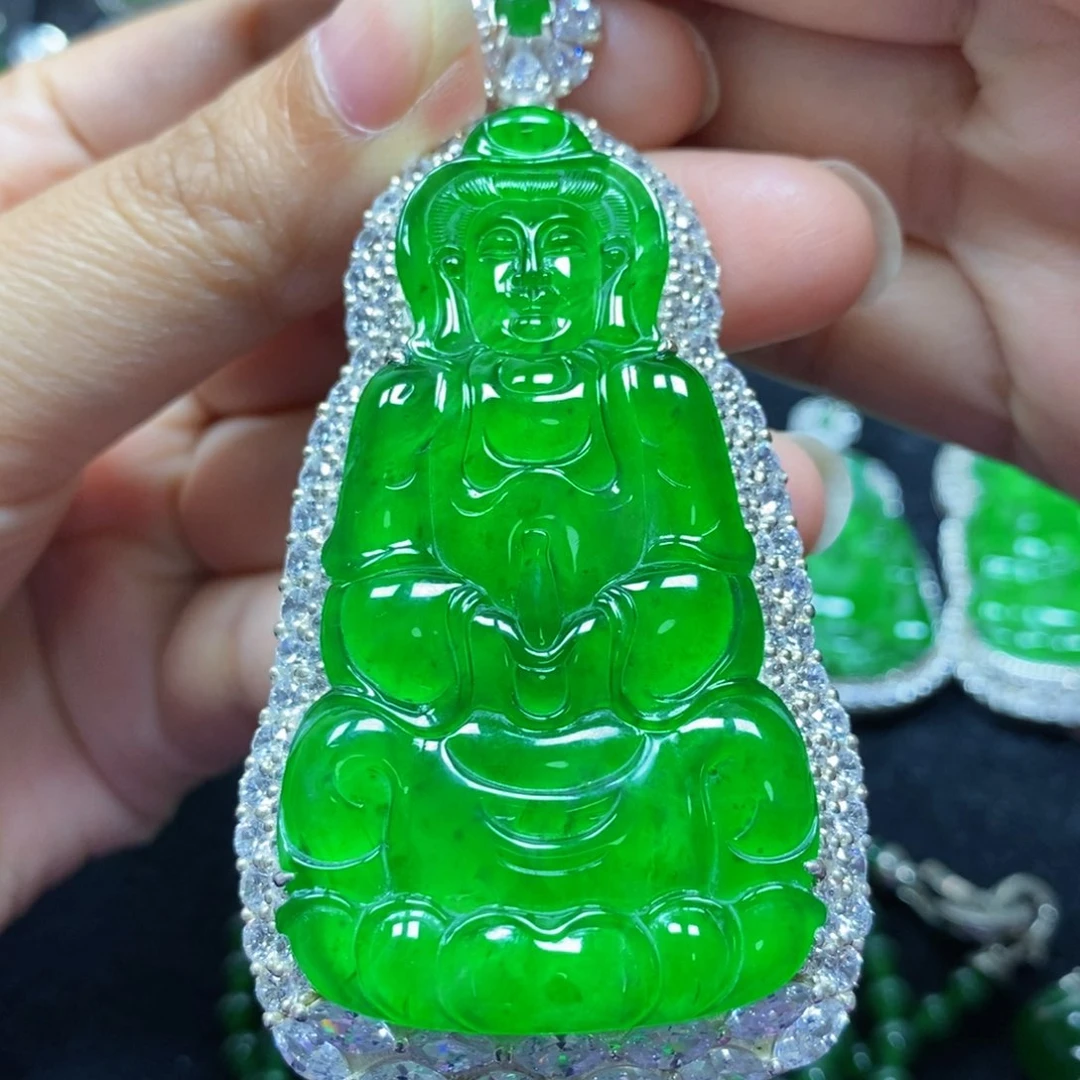 翡翠颈饰银S925镶嵌天然翡翠