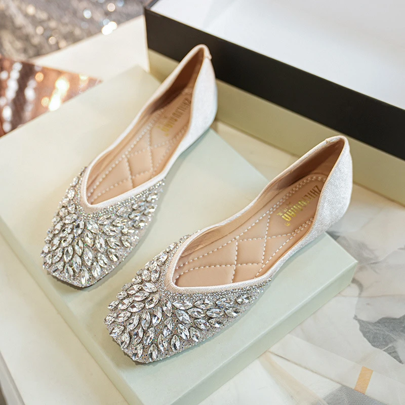 法式平底配裙子中空单鞋女2025年新款春秋仙女瓢鞋大码女鞋41一43