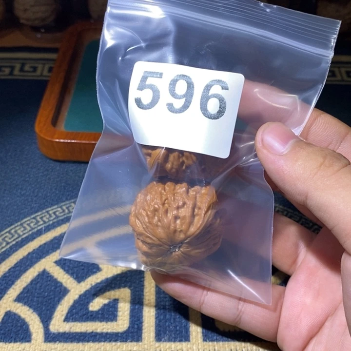 文玩核桃吊坠铁锤596