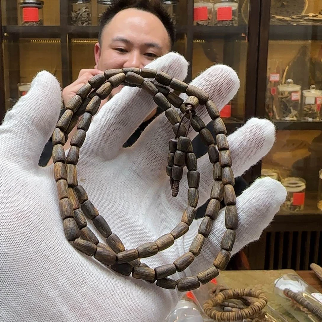 沉香手串国香棋楠老白棋多圈随形丝软沉水16.6g