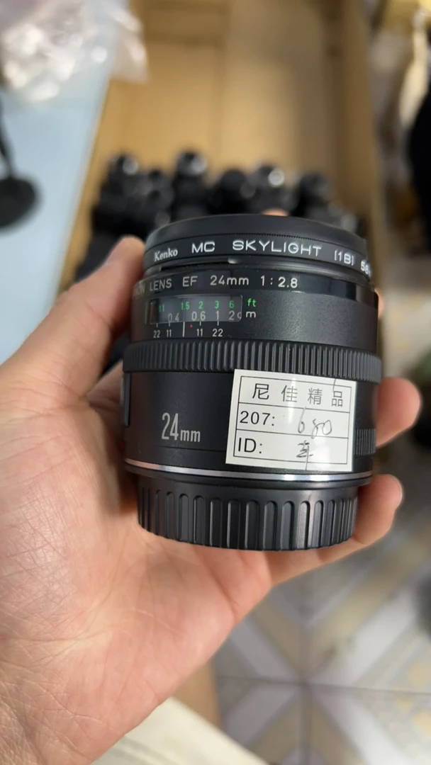 9新 Canon/佳能    ef卡口（默认无配件）