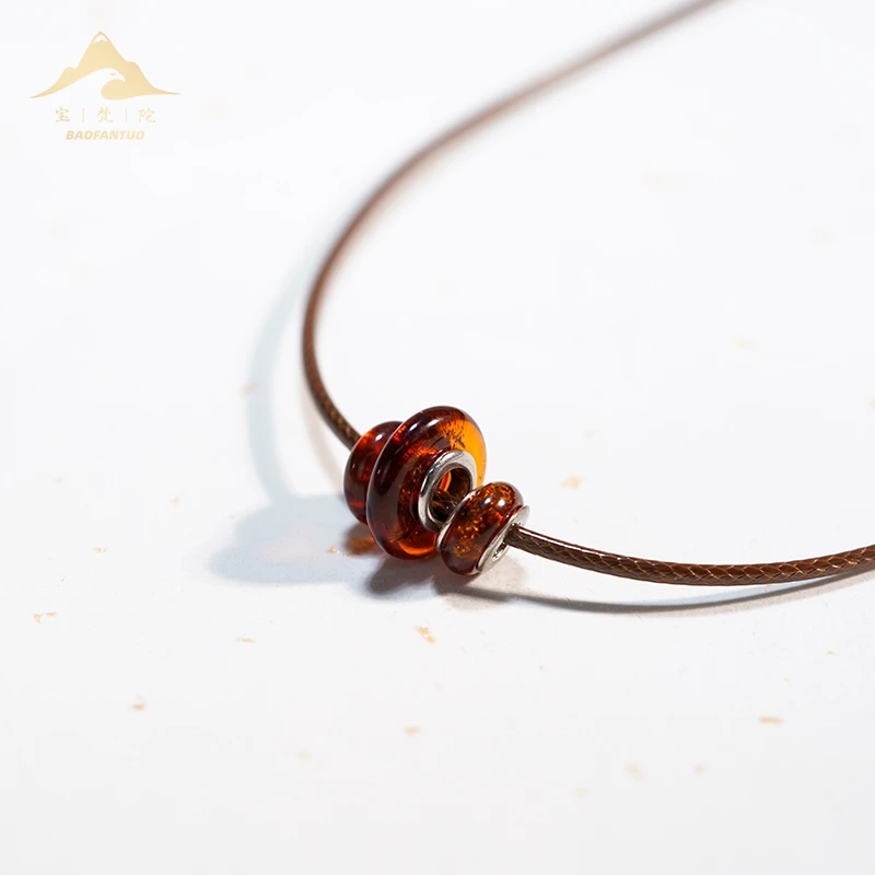 宝梵陀琥珀项链【扣肉推荐】 5414