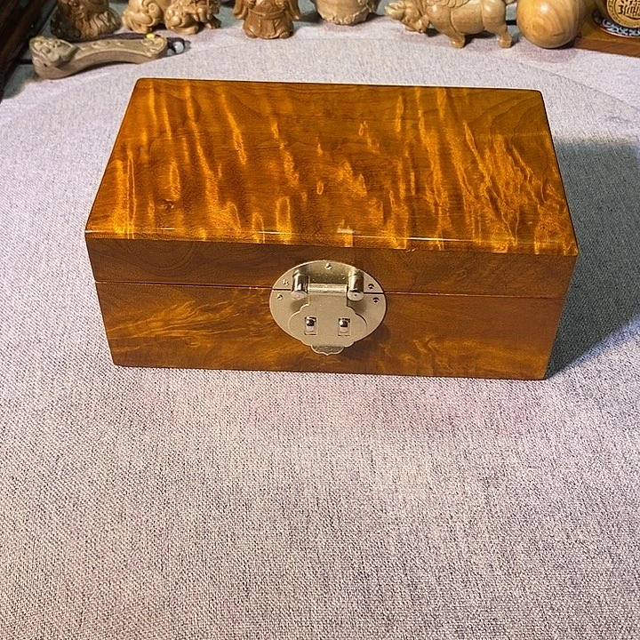 上***水金丝楠金丝楠木小叶20首饰盒