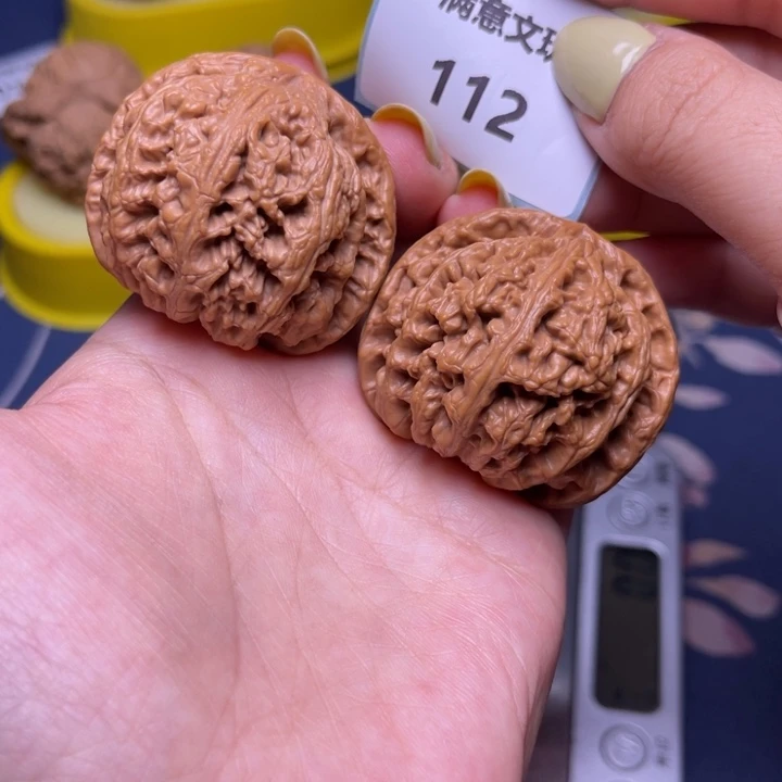 文玩核桃把件粗筋44.112