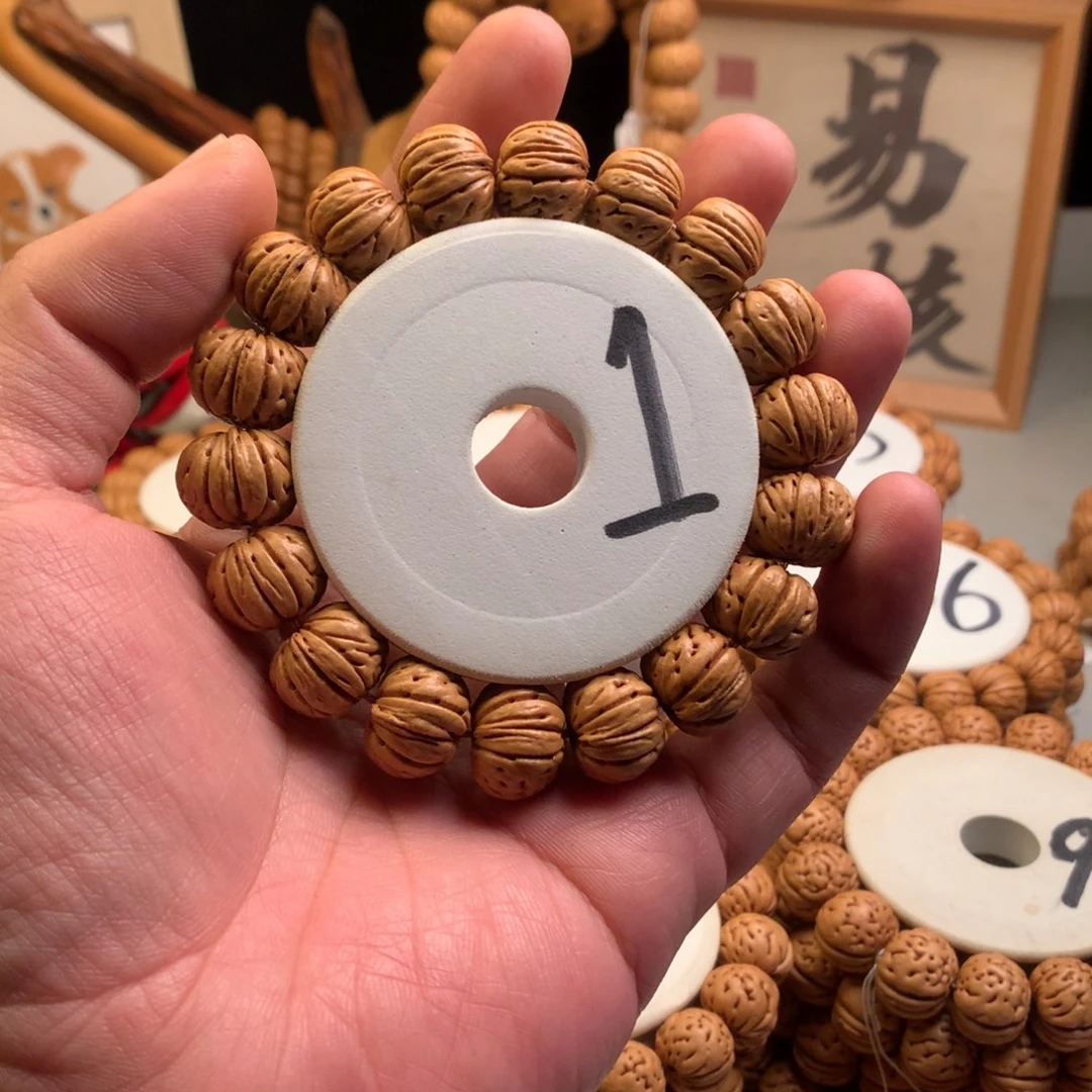 桃核手串【树王纽扣】1.7桃核手串