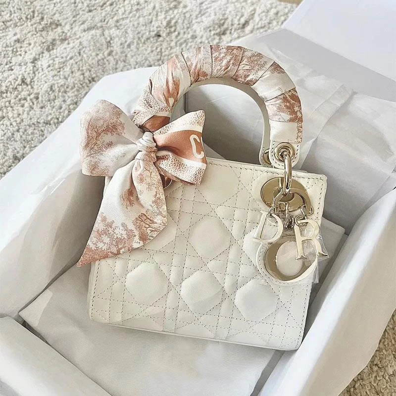 香港品牌轻奢戴妃包包女2025新款高级感轻奢手提包时尚单肩斜跨包